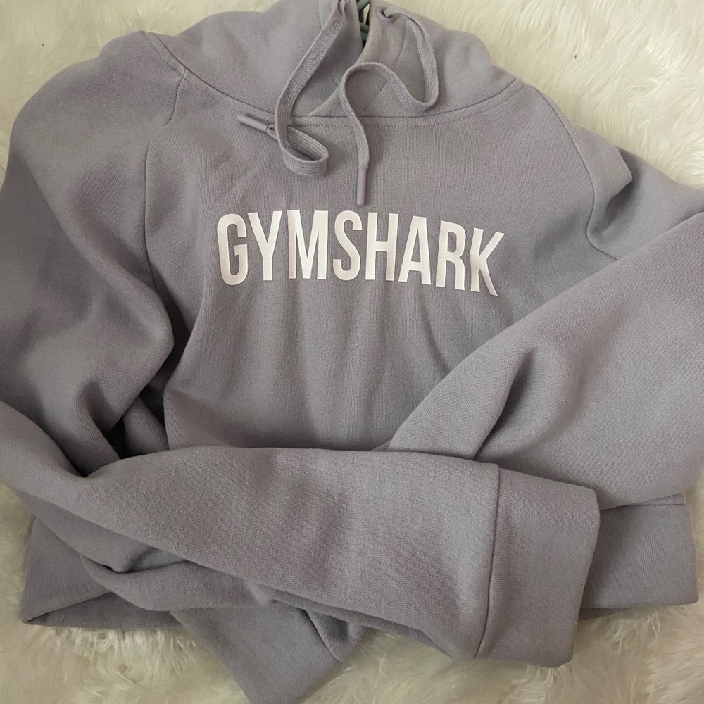 Gymshark lilac gray cropped hoody
